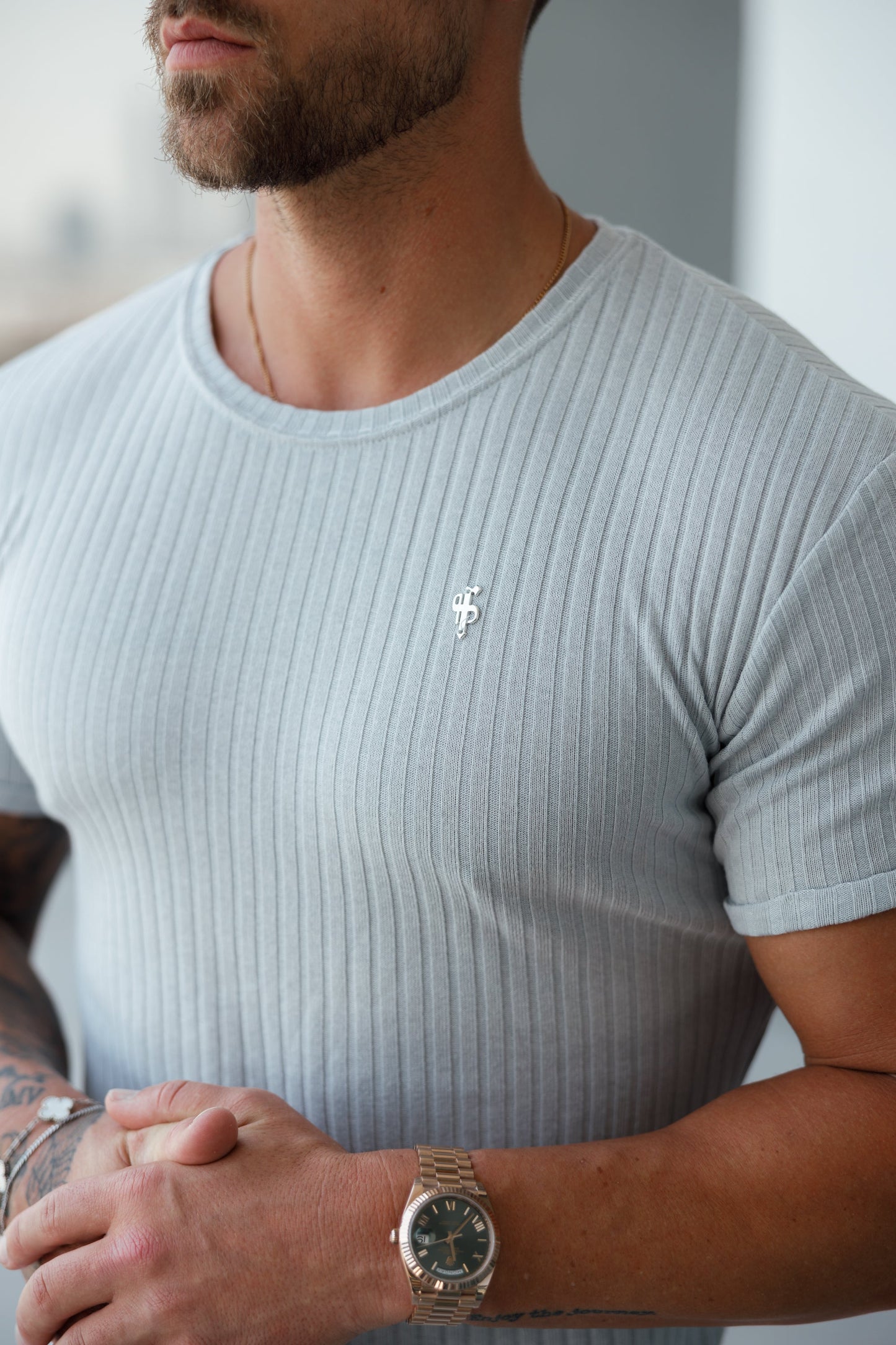 Elevate Your Wardrobe with the Father Sons Light Grey Ribbed Knit Super Slim Short Sleeve Crew - FSH1085