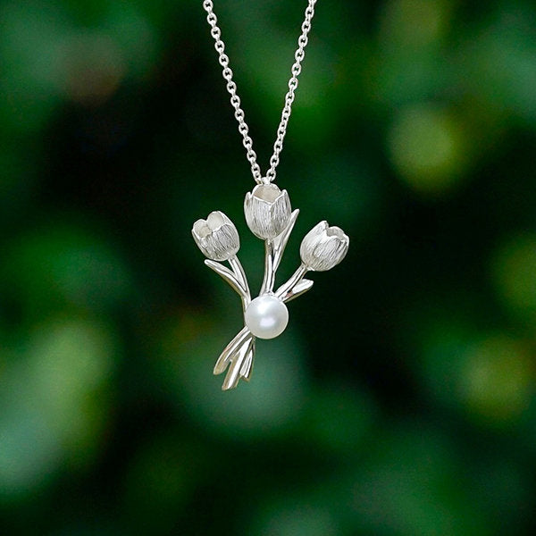 Tulip Necklace - Silver - With Pearl