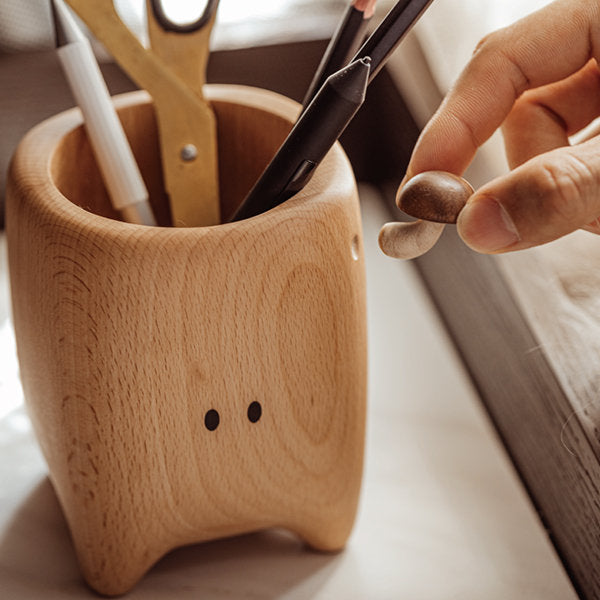 Charming Wooden Cartoon Storage Holder - Mushroom Accents - Practical Desk Organizer