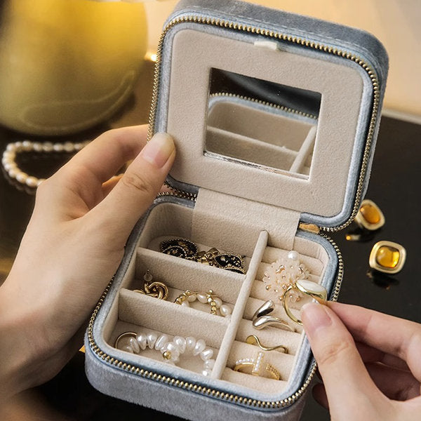 Elegant Portable Jewelry Organizer - With Mirror - Green - Khaki - Storage Case