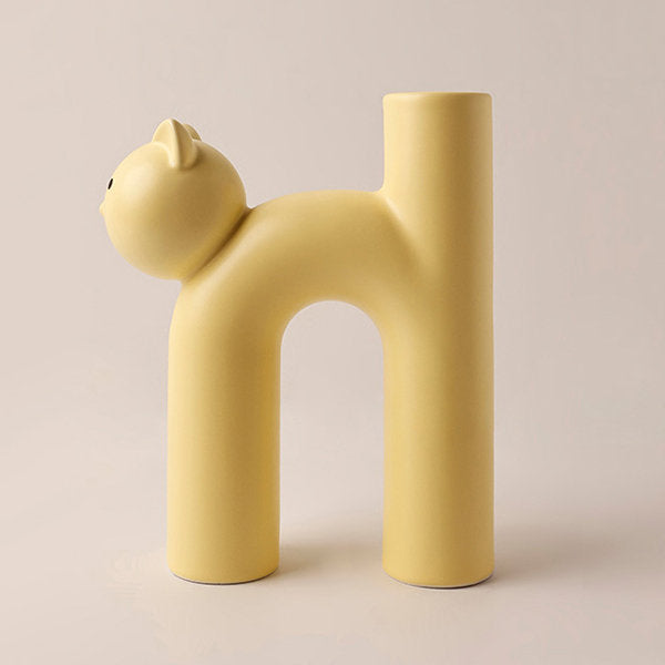 Adorable Cat-Shaped Ceramic Vase - Playful and Charming - Pink - Beige