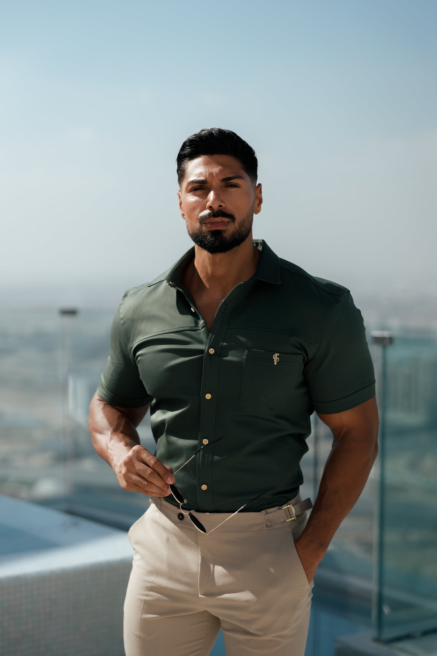 Elevate Your Style: Father Sons Super Slim Stretch Khaki Denim Short Sleeve Shirt with Trendy Horizontal Seam and Pocket - FS958