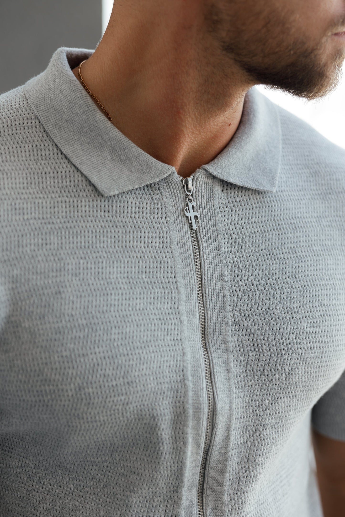 Elevate Your Wardrobe: Father Sons Light Grey Short Sleeve Knit Zip-Up with Chic Textured Design - FSN154