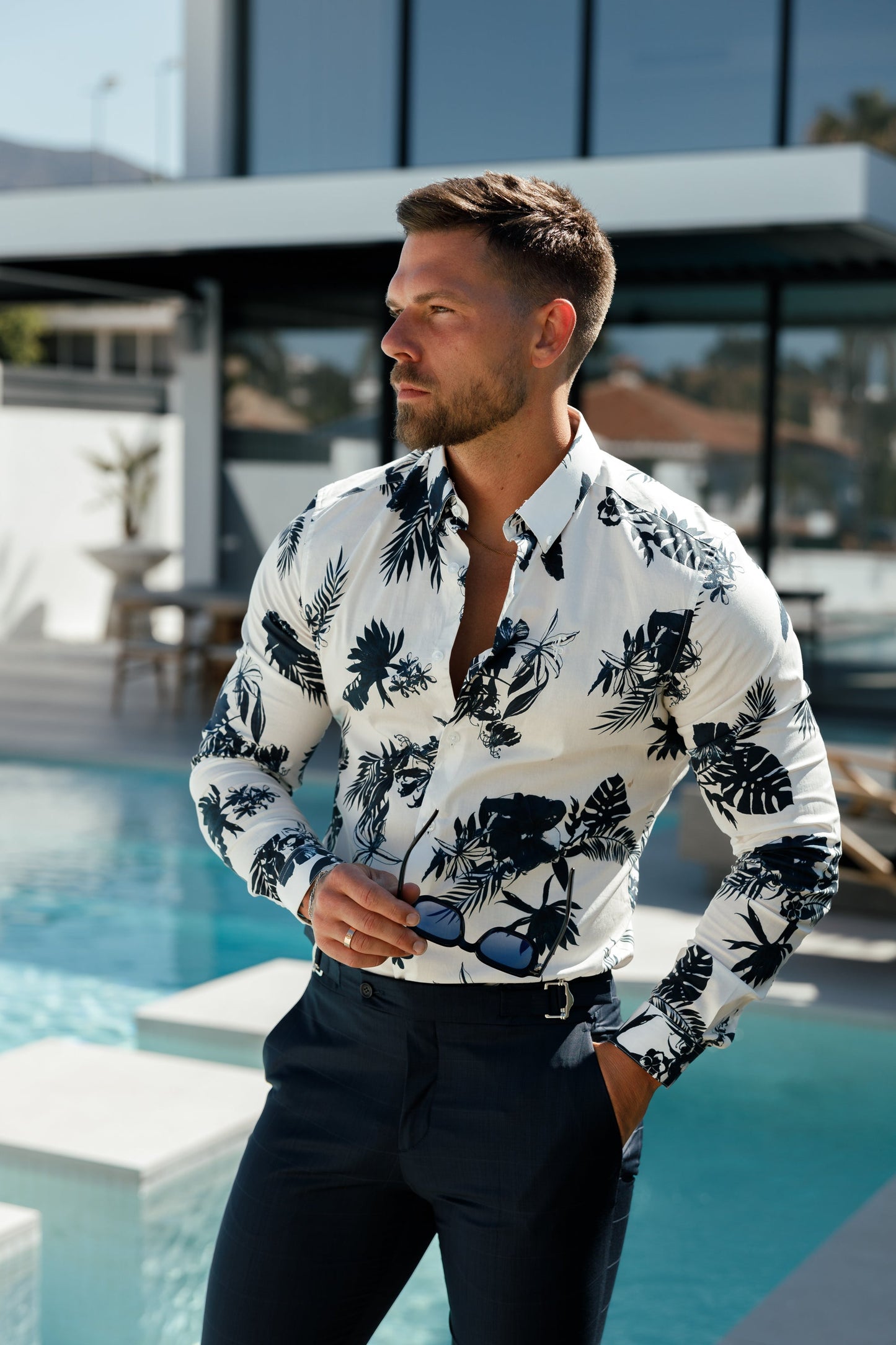 Essential Stretch Long Sleeve Button-Down Shirt in White with Ink Print - FS1100