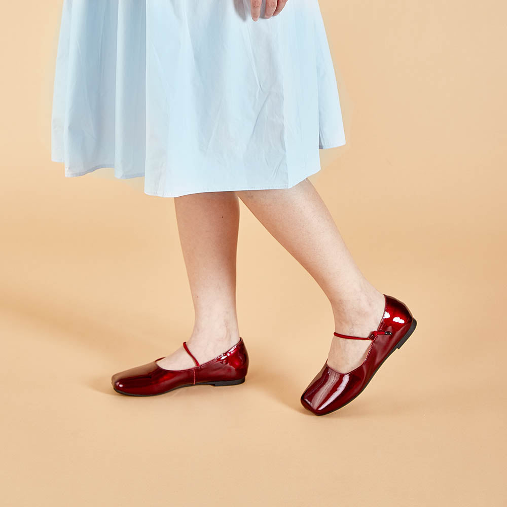 SQUARE TOE FLAT