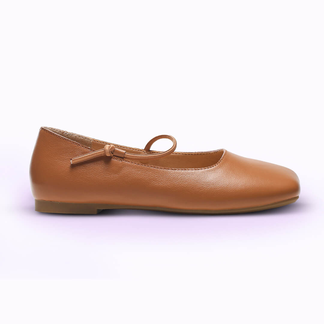 SQUARE TOE FLAT