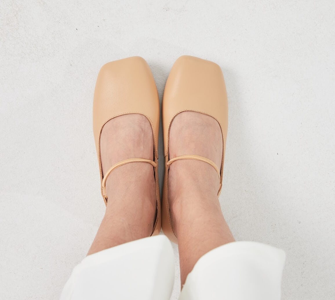 SQUARE TOE FLAT