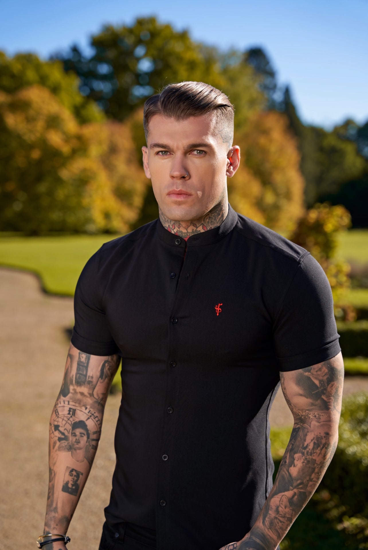 Elevate Your Style with Father Sons Super Slim Fit Black Scuba Short Sleeve Stretch Shirt Featuring a Trendy Grandad Collar - FS930