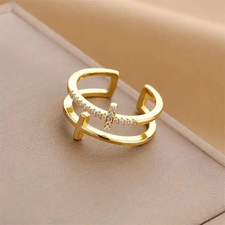 Anillo de doble cruz para hija: ora por ello