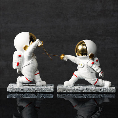 Resin Fencing Astronaut Decoration - Available in 2 Sizes