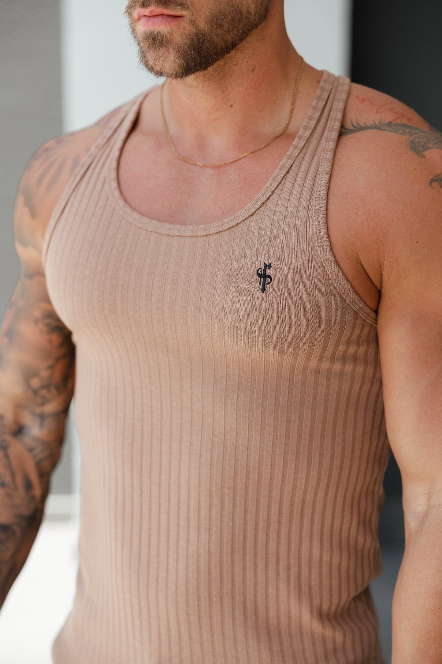 Elevate Your Style with the Father Sons Classic Ribbed Knit Slim Fit Vest in Coffee/Black - FSH1025