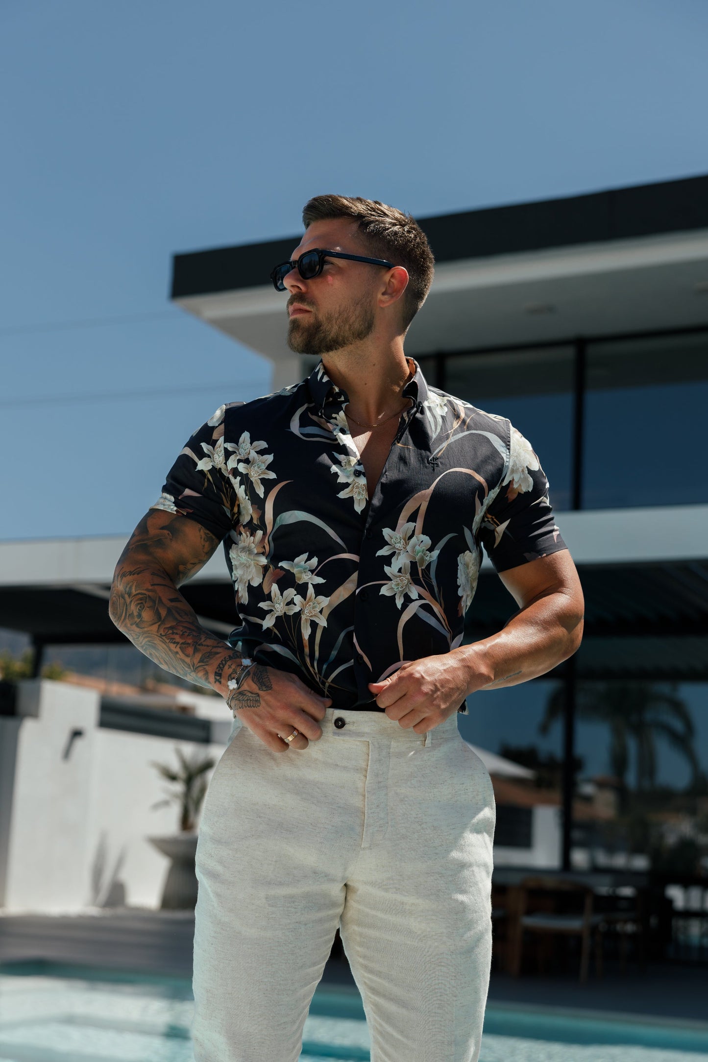 Timeless Stretch Short Sleeve Black Oriental Print Button-Up Shirt - FS1108