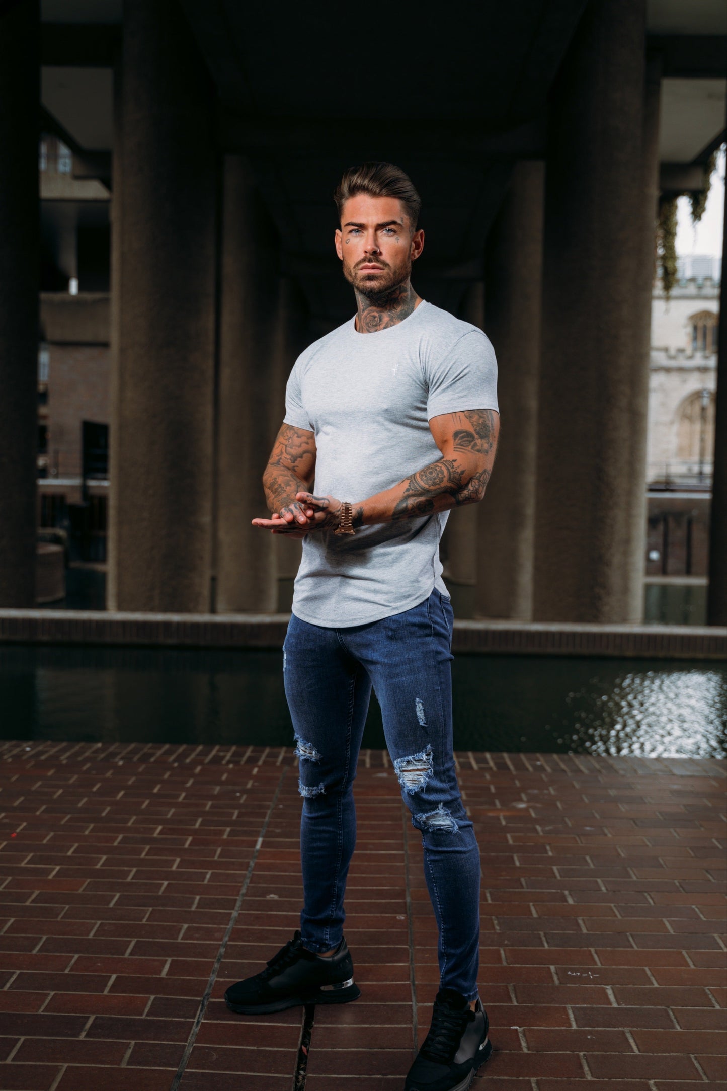Elevate Your Wardrobe: Father Sons Timeless Grey Curved Hem Crew T-Shirt - FSH927