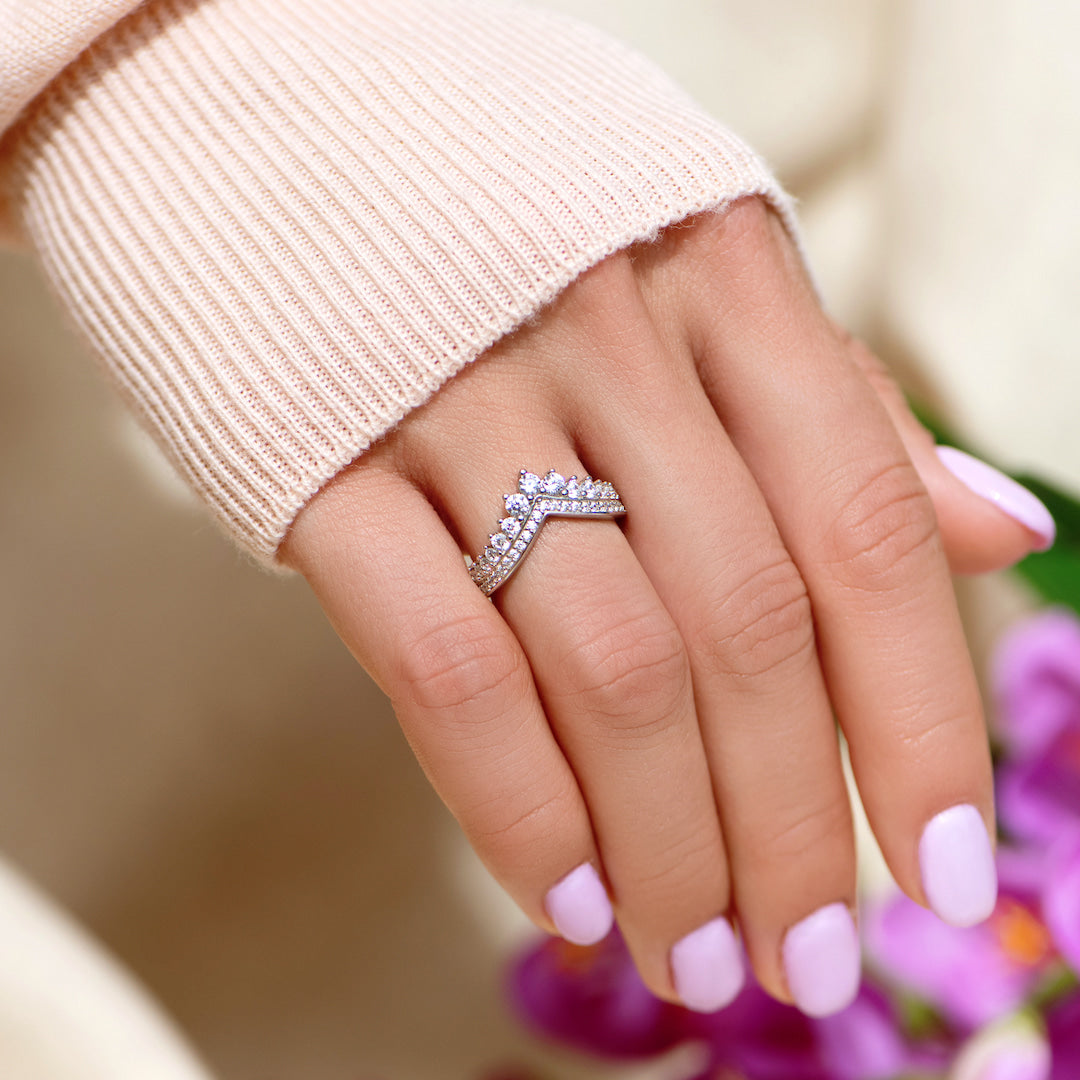 TO MY DAUGHTER "YOU ARE A QUEEN" CHEVRON CROWN RING
