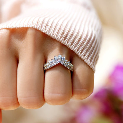 TO MY DAUGHTER "YOU ARE A QUEEN" CHEVRON CROWN RING