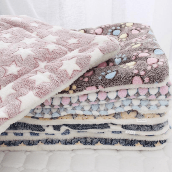 Cattasaurus Snuggly Serenity Blanket™