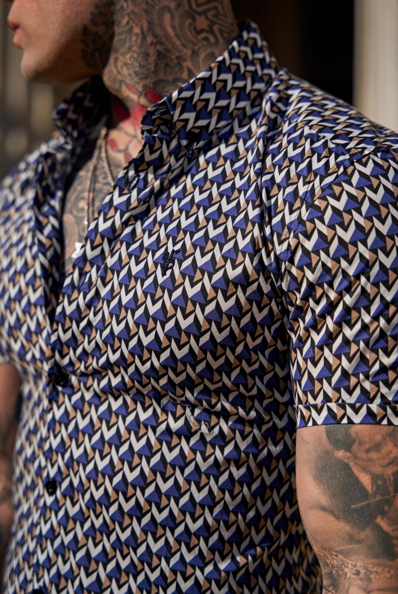 Elevate Your Style with Father Sons Super Slim Fit Blue & Beige Chevron Print Short Sleeve Shirt Featuring a Chic Button-Down Collar - FS903