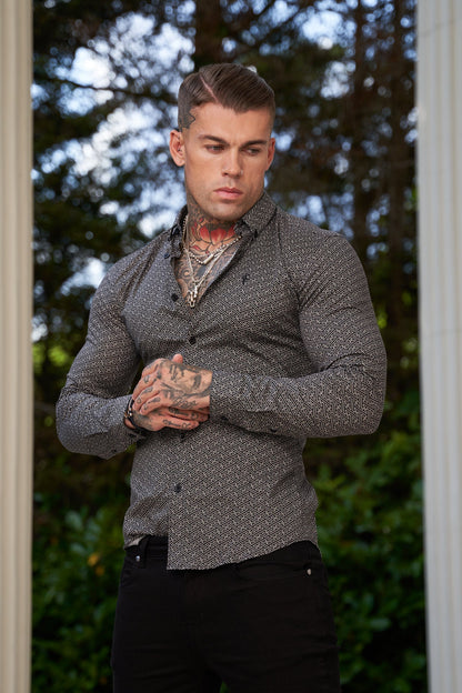Stylish Father Sons Super Slim Stretch Long Sleeve Shirt in Black and Off White Abstract Print - Perfectly Tailored with Button Down Collar - FS786