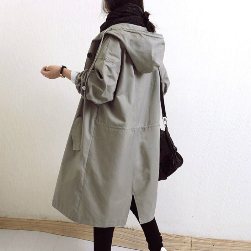 Alice | Elegant and water-resistant trench coat